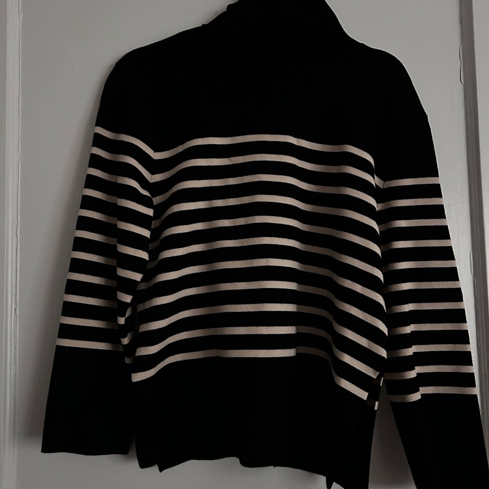 H&M Black and Cream Striped Turtleneck Sweater